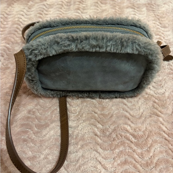 UGG Gray Shearling Fur-Trimmed Small Crossbody Bag with Wallet Card Slots - Picture 5 of 16
